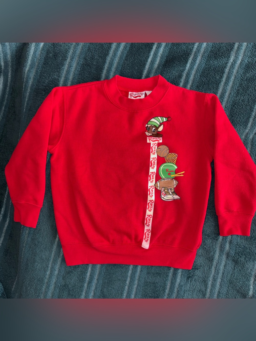 vintage 1999 Rudolph the Red-Nosed Reindeer kids' sweatshirt size M